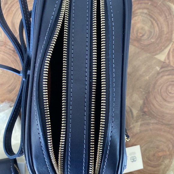 BRAND NEW J.W. Hulme Co Crossbody Purse - Picture 10 of 16